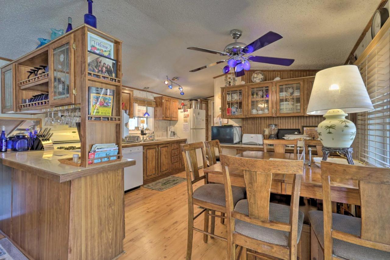 Quaint Chincoteague Island Hideaway With 2 Porches! Βίλα Εξωτερικό φωτογραφία